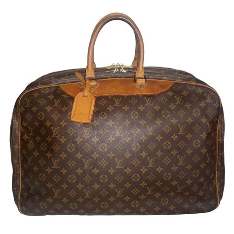 louis vuitton weekend bag womens|louis vuitton weekend bag men's.